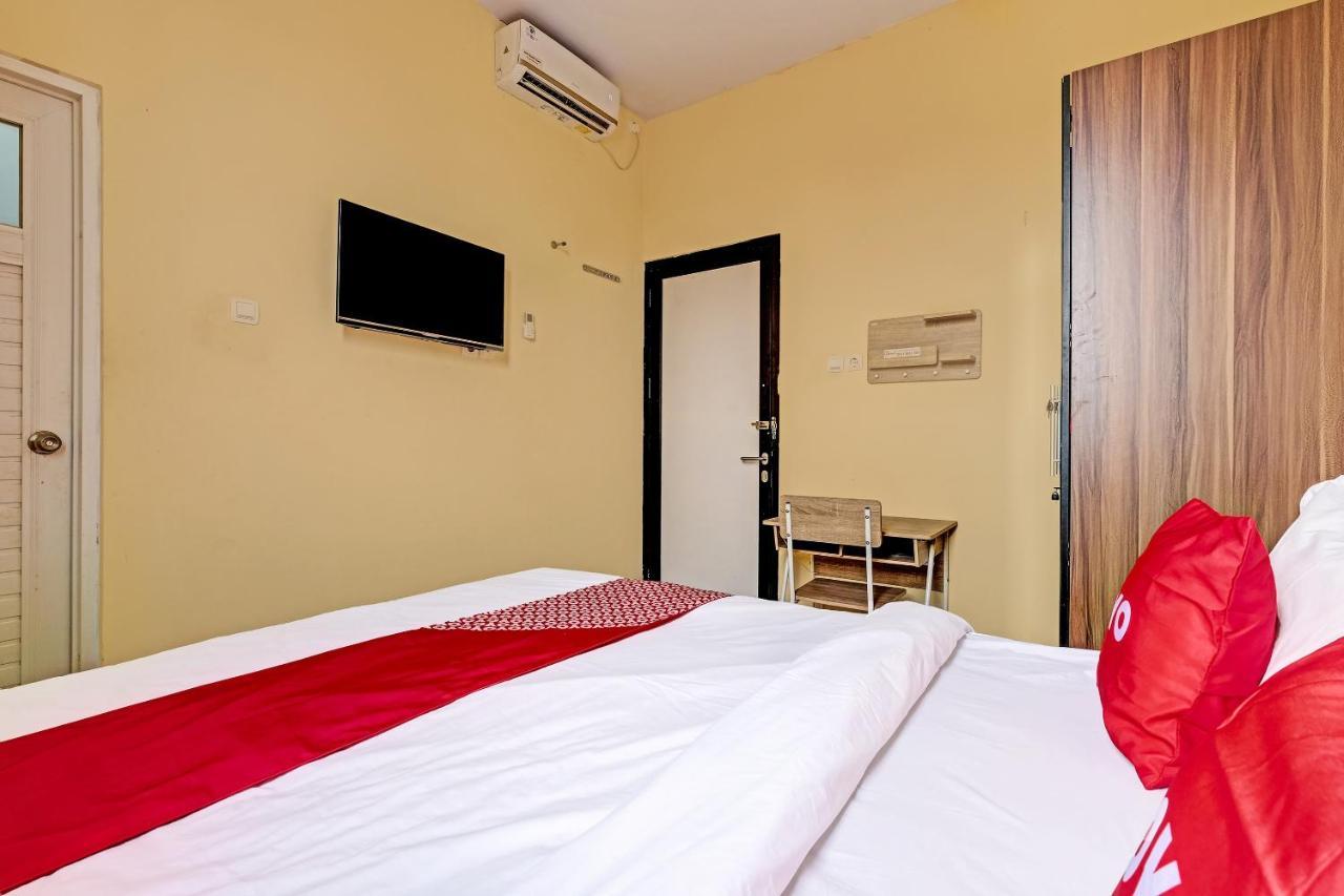 Oyo 91532 Malioboro Guesthouse 요그야카르타 외부 사진