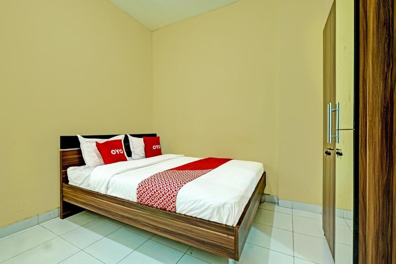Oyo 91532 Malioboro Guesthouse 요그야카르타 외부 사진